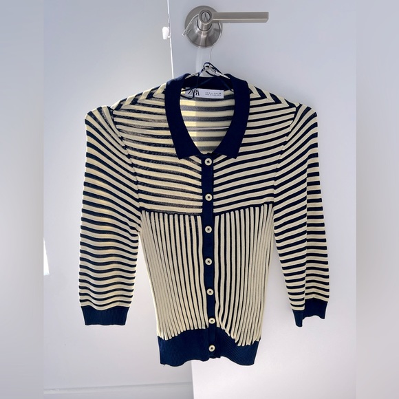 ZARA collared top - Picture 2 of 4